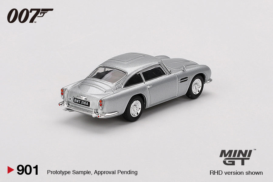 Aston Martin DB5 “Thunderball”