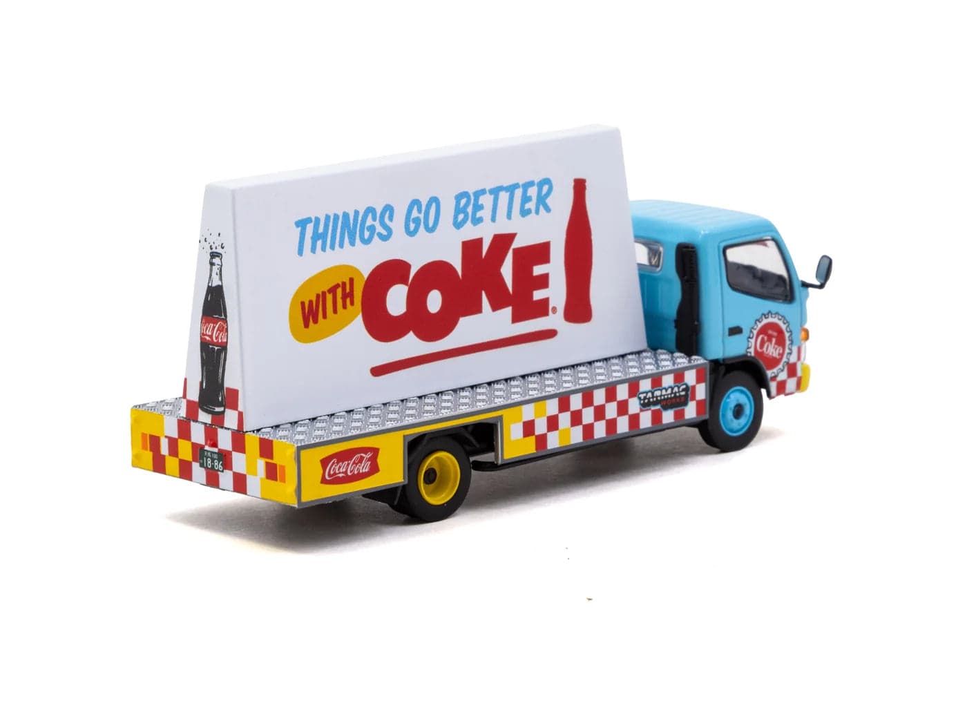 Tarmac Works 1:64 Mitsubishi Fuso Canter -Advertisement Truck COCA-COLA – 1:64 diecast car – photo 6