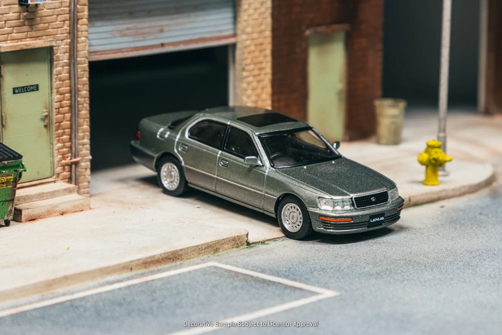 Tarmac Works Lexus LS400 Flint Grey - GLOBAL64 – 1:64 diecast car – photo 1