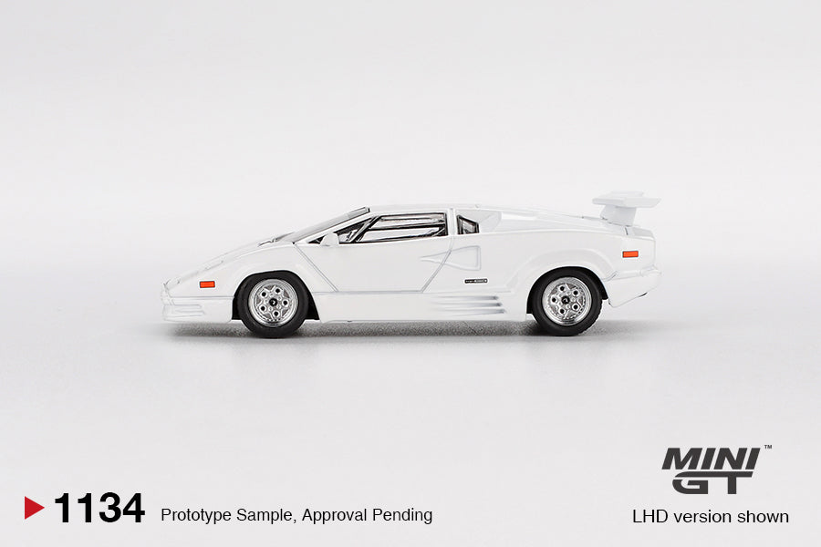 Lamborghini Countach 25th Anniversary White