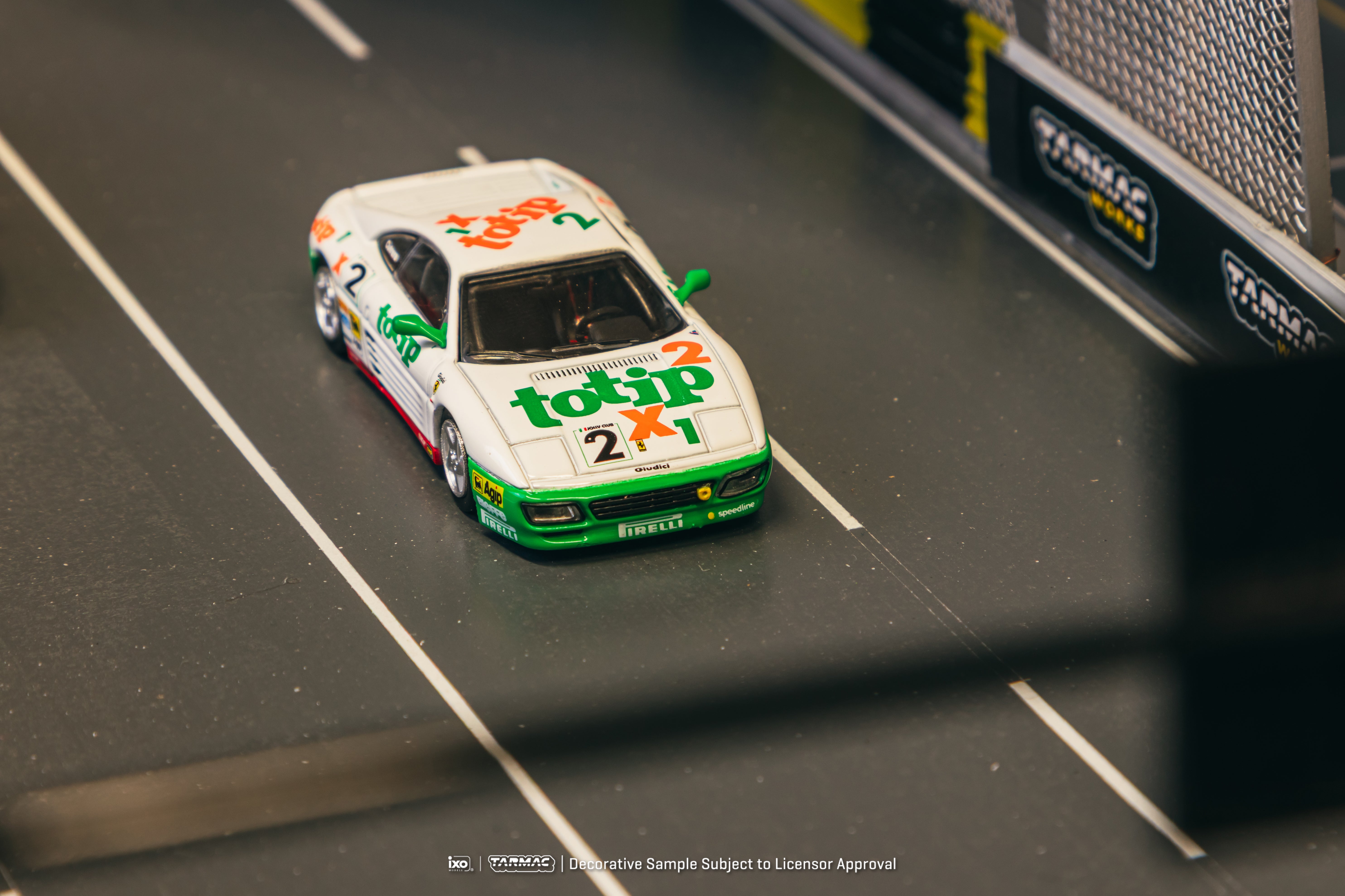 Tarmac Works 1:64 Ferrari 348 Challenge Ferrari 348 Challenge 1993
