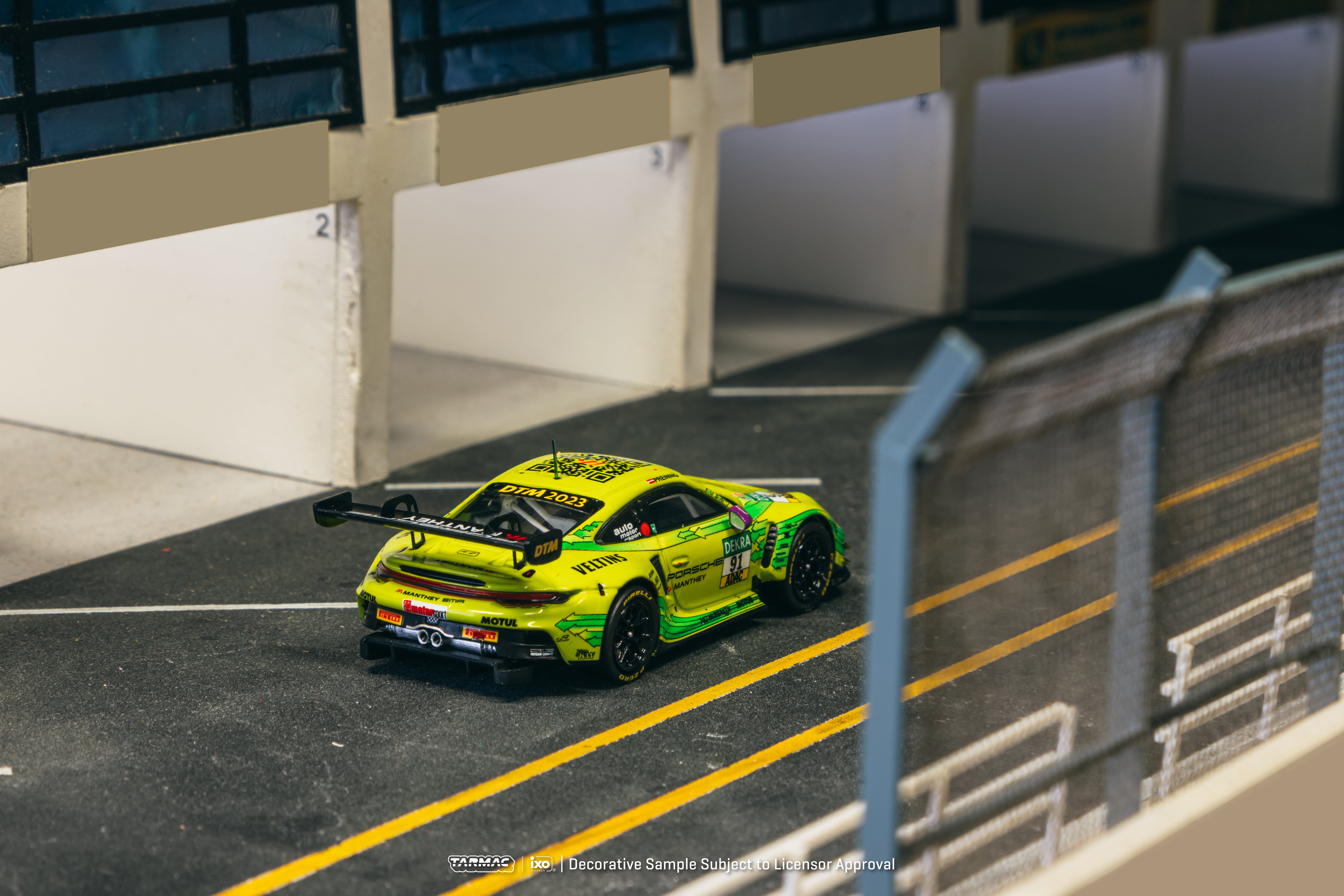 Tarmac Works X iXO Models 1/64 Porsche 911 GT3 R DTM Champion 2023 #91 - HOBBY64