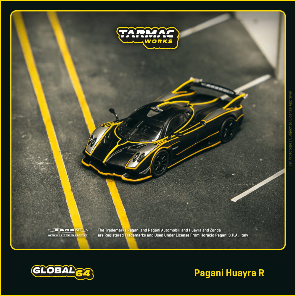 Tarmac Works 1/64 Pagani Huayra R Matt Black / Silver - GLOBAL64