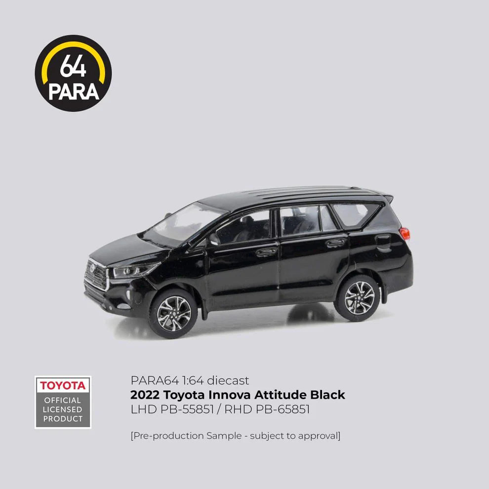 Para64 2022 Toyota Innova Attitude Black
