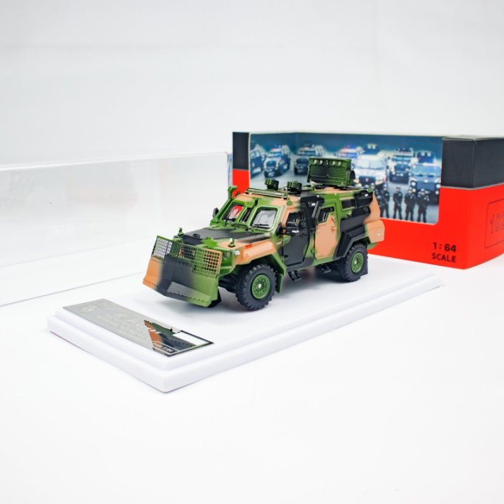 MB Model 1:64 HK \ SPINOSAURUS -Riot Dispersal Vehicle (Military) Camouflage Green