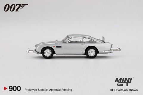 Aston Martin DB5 “Goldfinger” - 1ISTO64