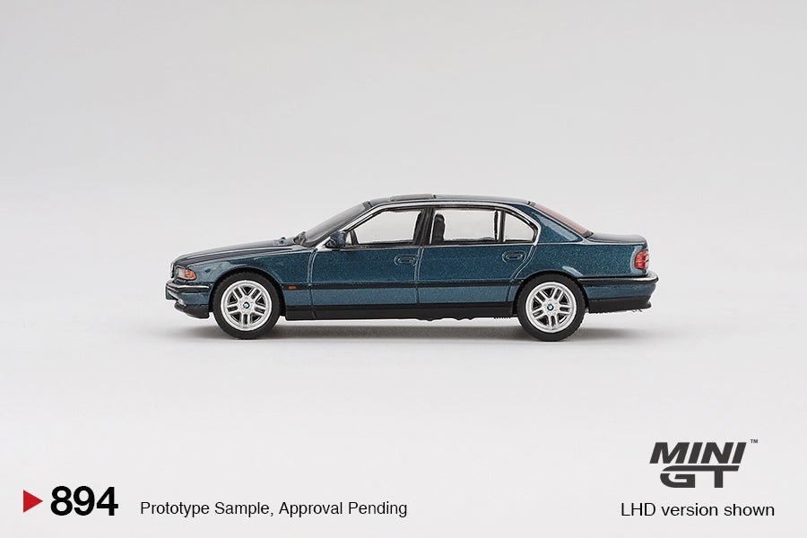 BMW 750IL Sorrento Blue Metallic - 1ISTO64