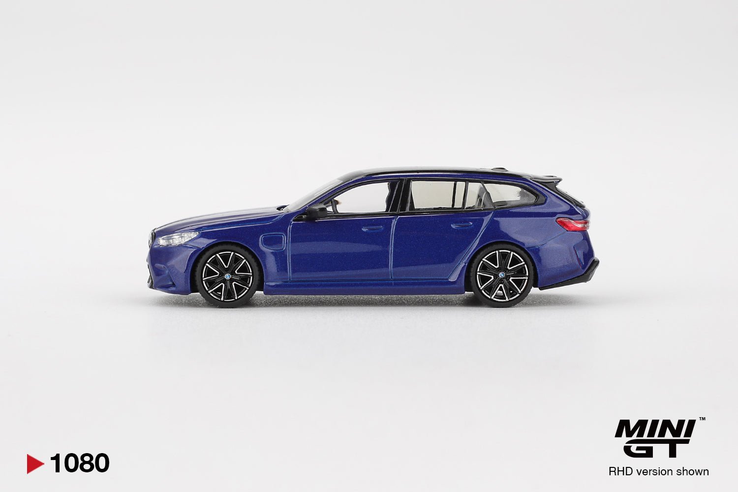 BMW M5 Touring Marina Bay Blue Metallic - 1ISTO64