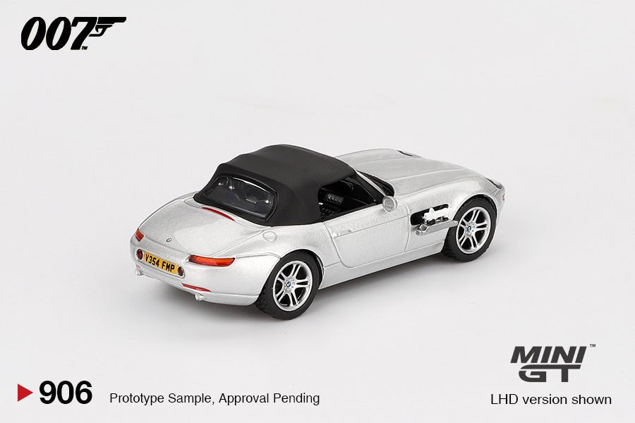 BMW Z8 "The World Is Not Enough" - 1ISTO64