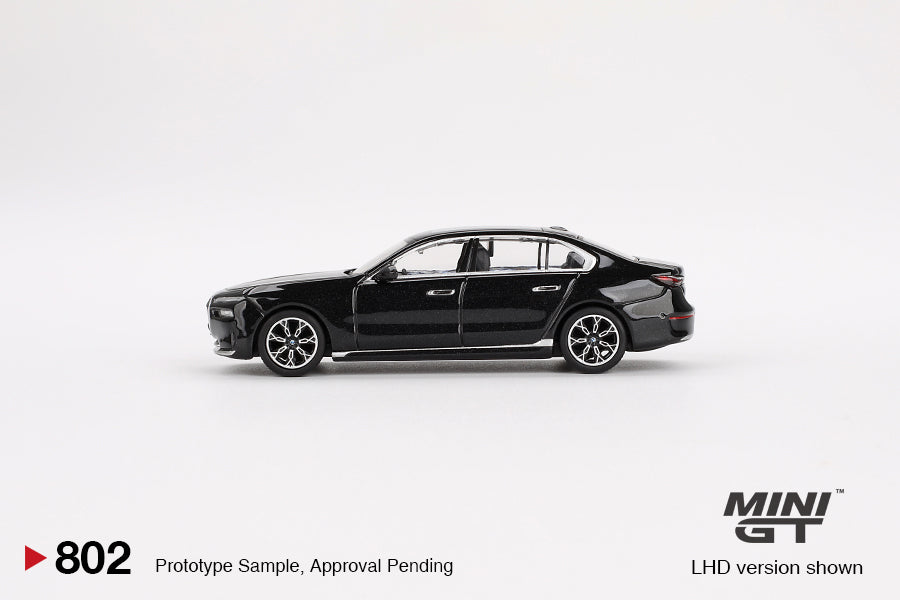 BMW i7 eDrive50 Black Sapphire