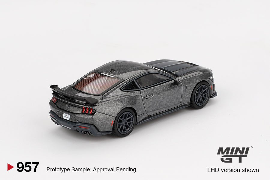 Ford Mustang Dark Horse 2024 Carbonized Gray - 1ISTO64