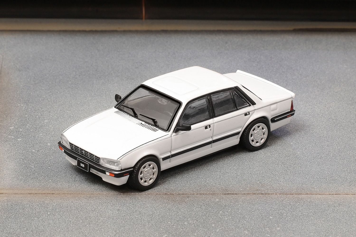 Peugeot 505 - 1ISTO64